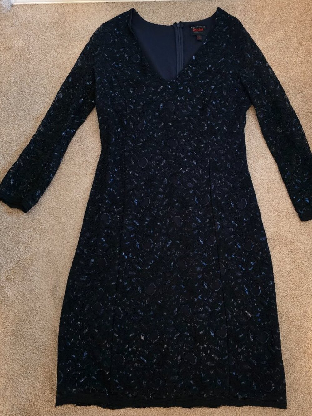BR LWren Scott Long Sleeve lined black lace stretch  dress sz 12